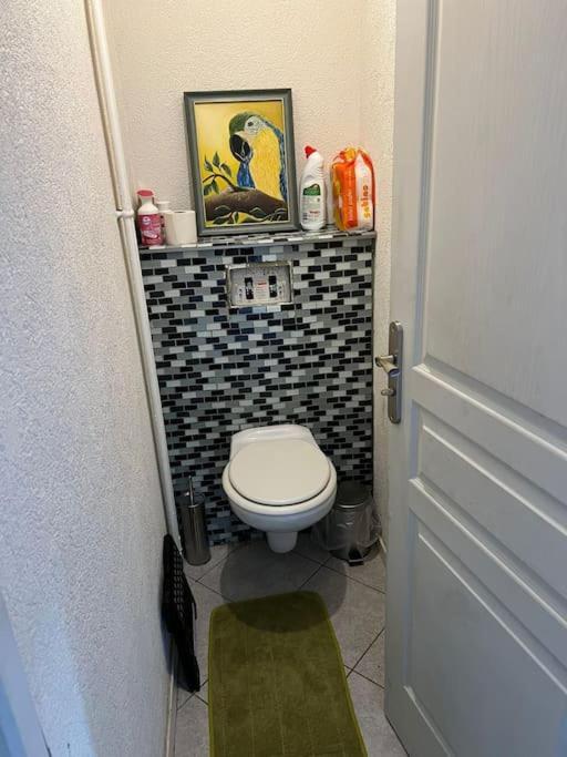 Chambre Double Privee, Appartement Partage Annemasse Bagian luar foto